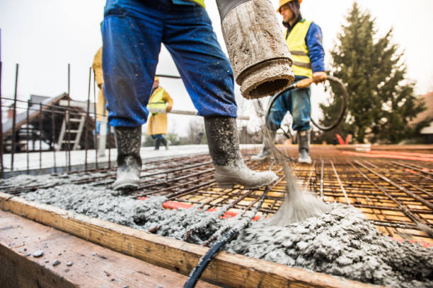 Best Concrete Flooring Contractor  in Bluffton, IN